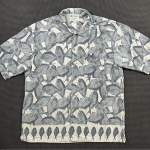 Vintage 2001 Columbia Sportswear XL Fish Print Shirt White Navy Blue Cotton